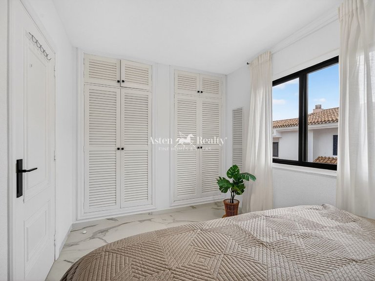 Town House for Sale in Chayofa, Tenerife 14