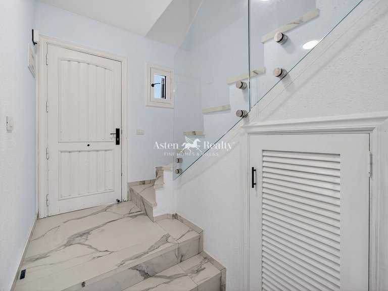 Town House for Sale in Chayofa, Tenerife 20