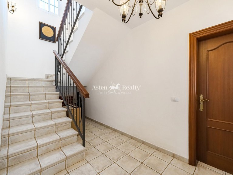 Villa for Sale in Golf Del Sur, Tenerife 13
