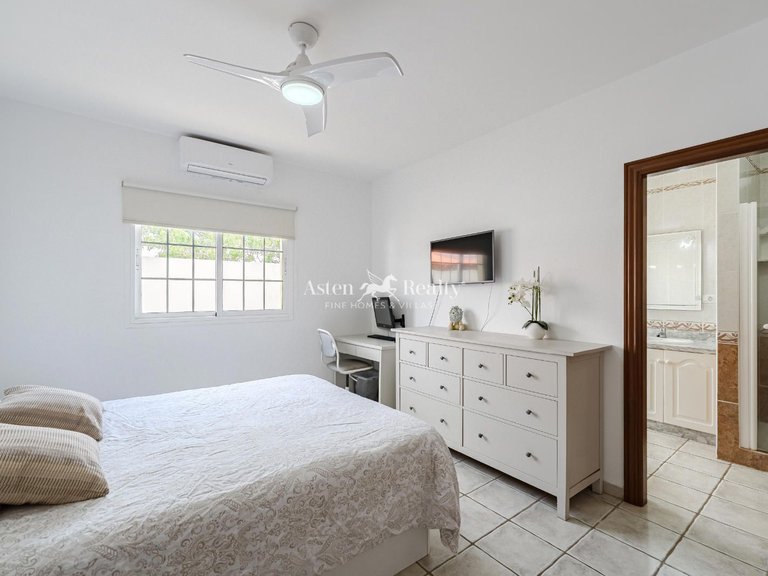 Villa for Sale in Golf Del Sur, Tenerife 20