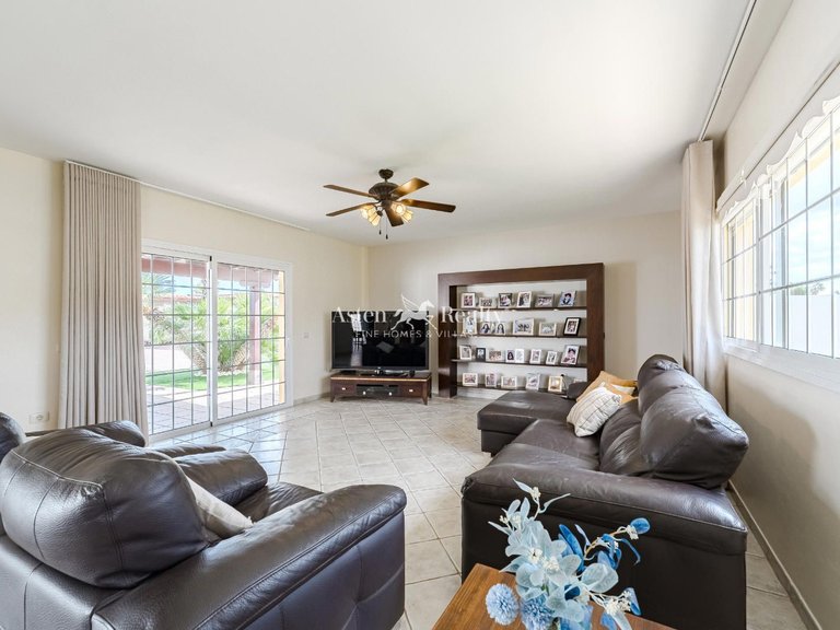 Villa for Sale in Golf Del Sur, Tenerife 24