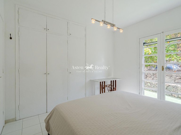 Apartment for Sale in Playa De Los Cristianos, Tenerife 3