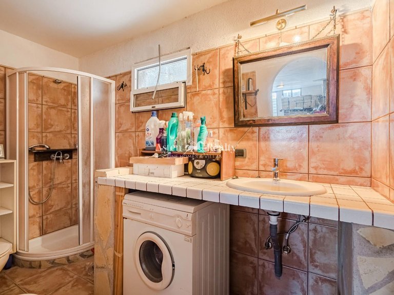 Apartment for Sale in Playa De Los Cristianos, Tenerife 13