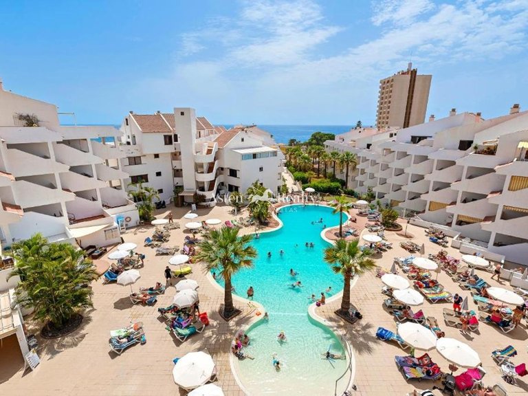 Penthouse for Sale in Playa De Los Cristianos, Tenerife 25