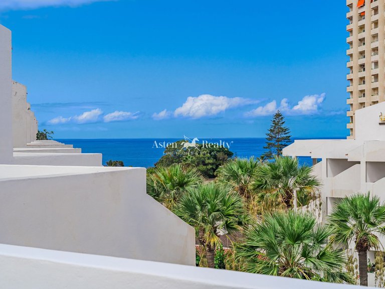 Penthouse for Sale in Playa De Los Cristianos, Tenerife 1