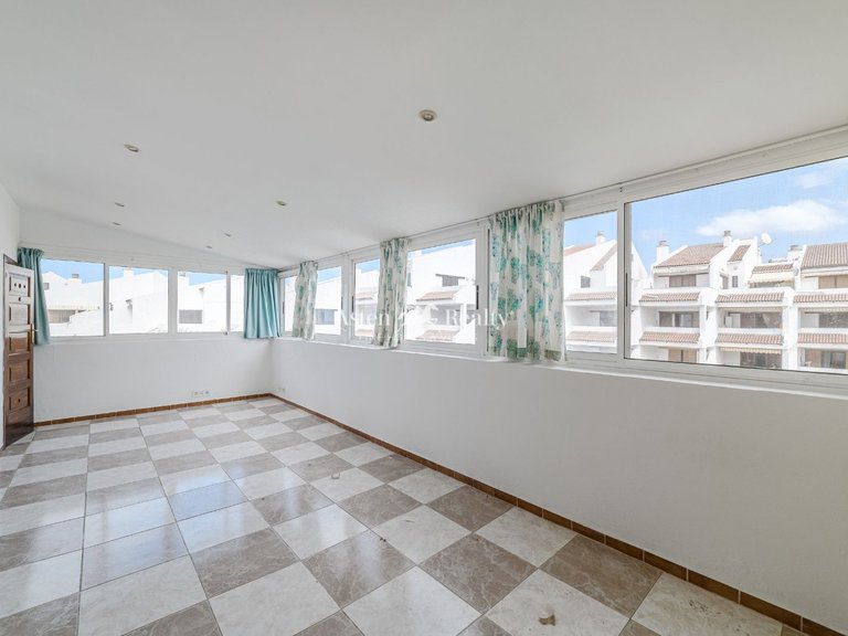 Penthouse for Sale in Playa De Los Cristianos, Tenerife 20