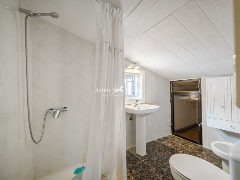 Penthouse for Sale in Playa De Los Cristianos, Tenerife 21