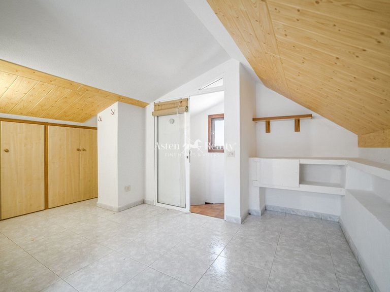 Penthouse for Sale in Playa De Los Cristianos, Tenerife 23