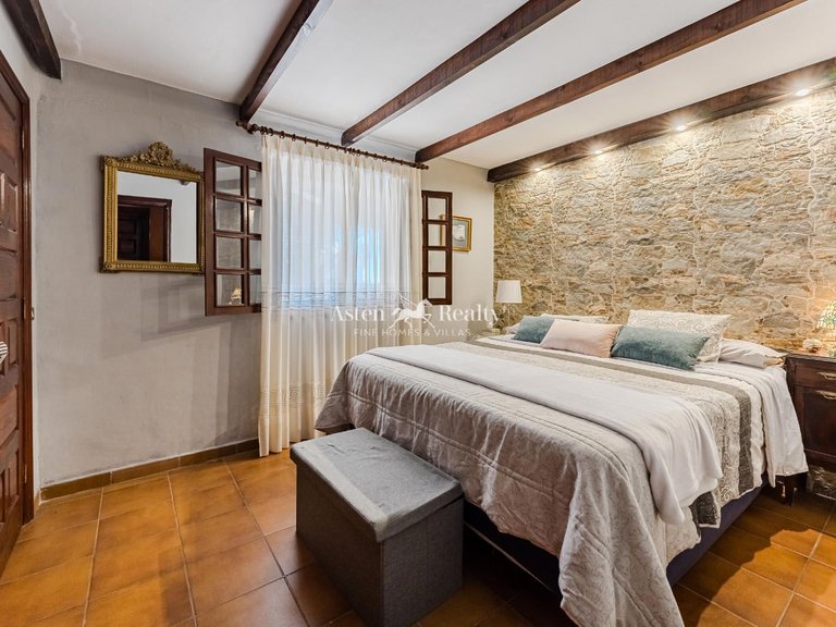 Villa for Sale in Golf Del Sur, Tenerife 9