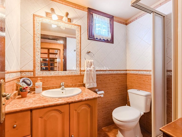 Villa for Sale in Golf Del Sur, Tenerife 13