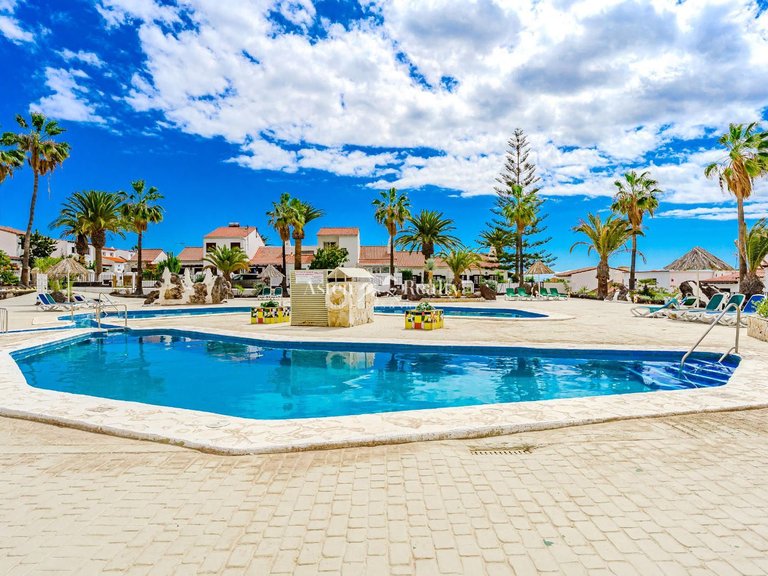 Villa for Sale in Golf Del Sur, Tenerife 1