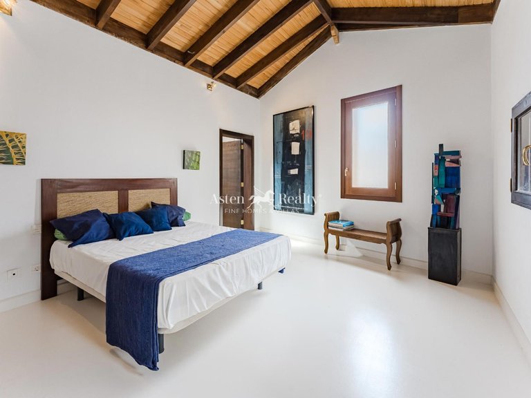 Villa for Sale in Tejina De Isora, Tenerife 5