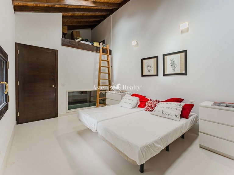 Villa for Sale in Tejina De Isora, Tenerife 11