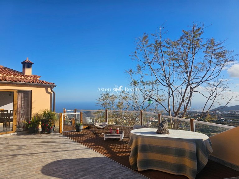 Villa for Sale in San Miguel, Tenerife 2