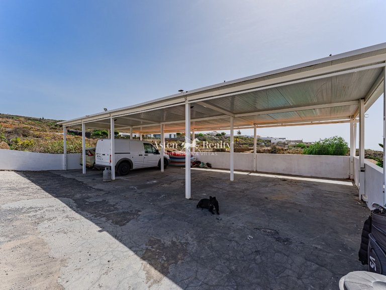 Villa for Sale in San Miguel, Tenerife 31