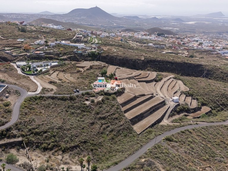 Villa for Sale in San Miguel, Tenerife 36