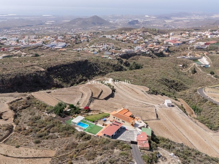 Villa for Sale in San Miguel, Tenerife 39