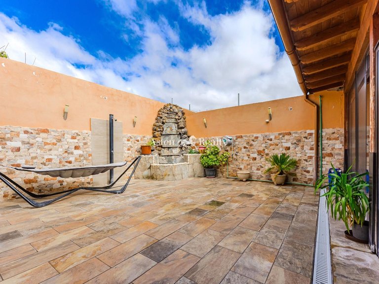 Apartment for Sale in San Miguel, Tenerife 25