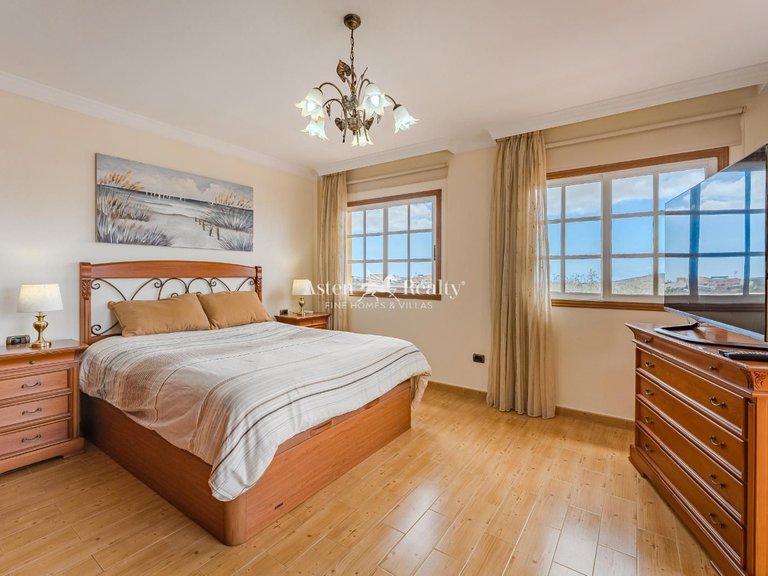 Villa for Sale in San Miguel, Tenerife 33