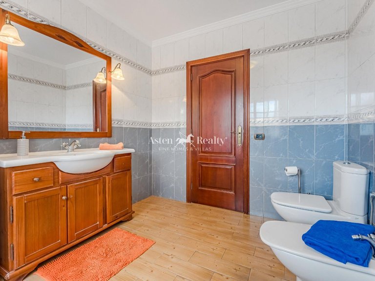Villa for Sale in San Miguel, Tenerife 37
