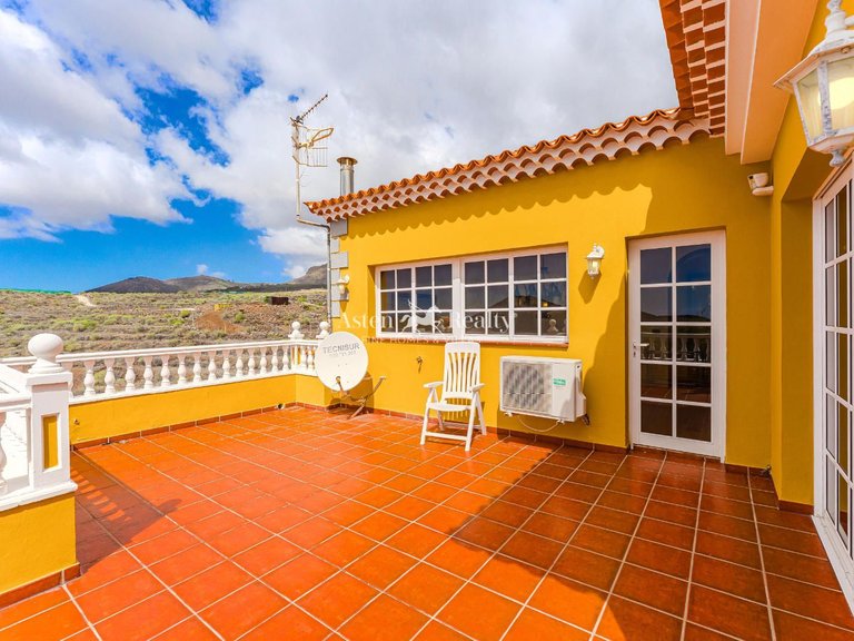 Villa for Sale in San Miguel, Tenerife 40