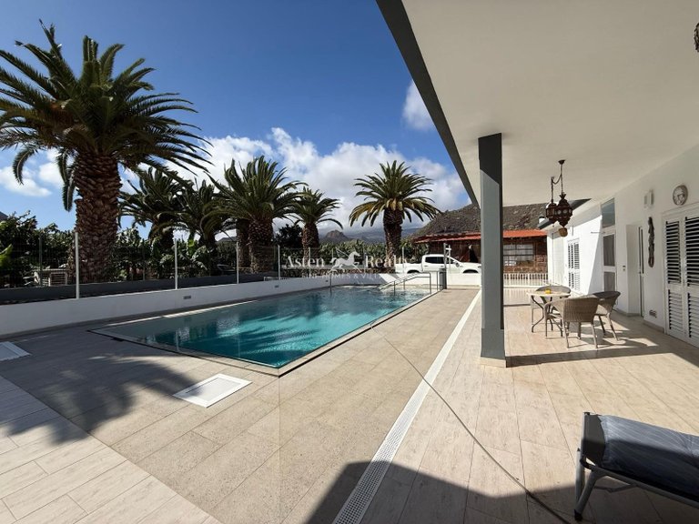 Villa for Sale in Guaza, Tenerife 7