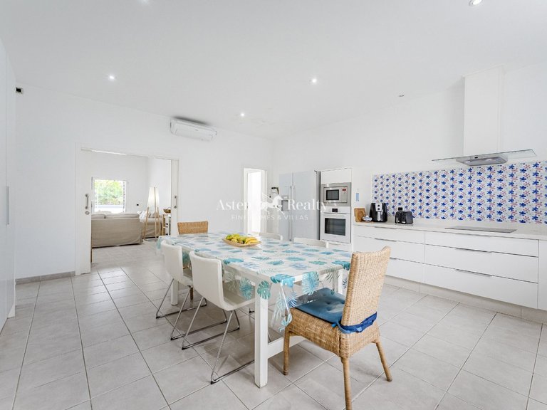 Villa for Sale in Guaza, Tenerife 15