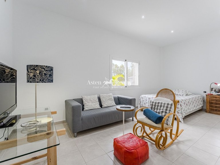Villa for Sale in Guaza, Tenerife 17
