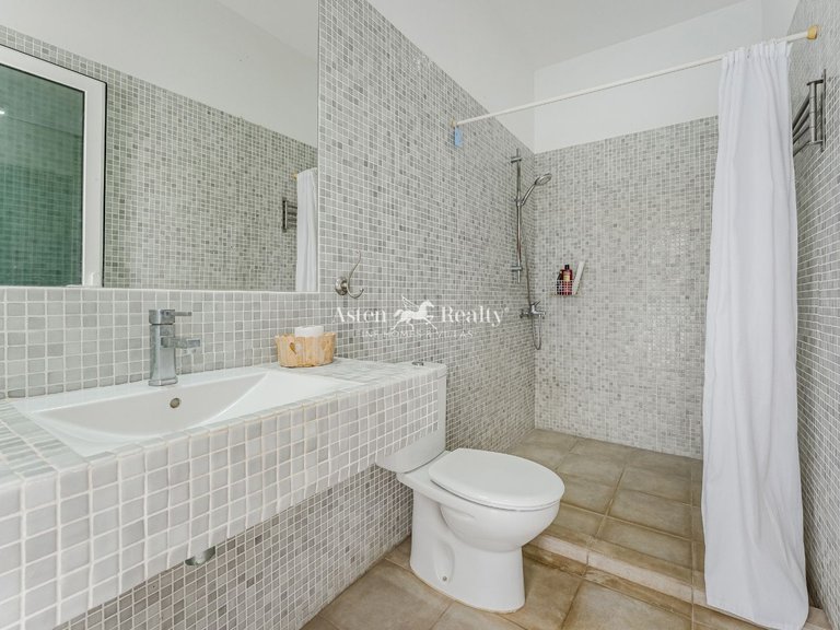 Villa for Sale in Guaza, Tenerife 31