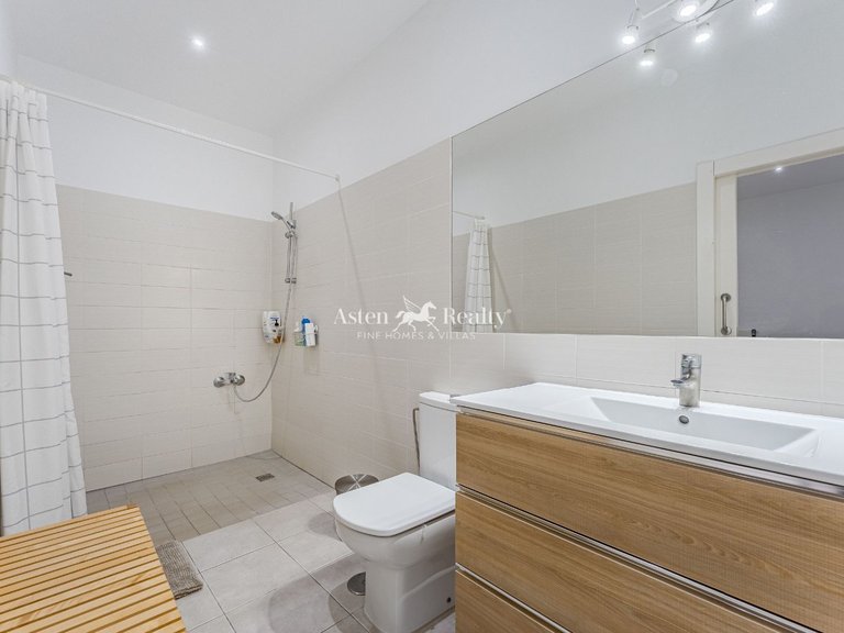 Villa for Sale in Guaza, Tenerife 23