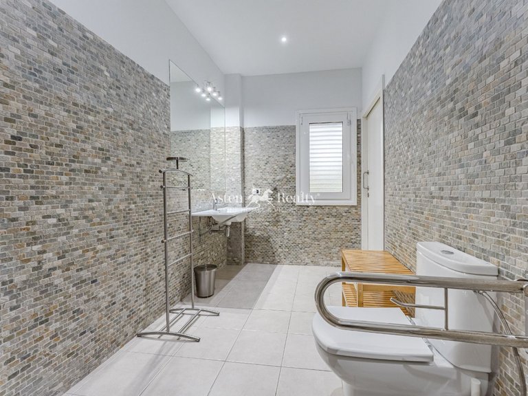 Villa for Sale in Guaza, Tenerife 27