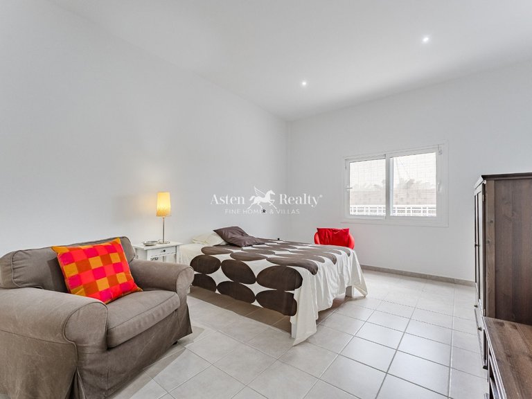 Villa for Sale in Guaza, Tenerife 29