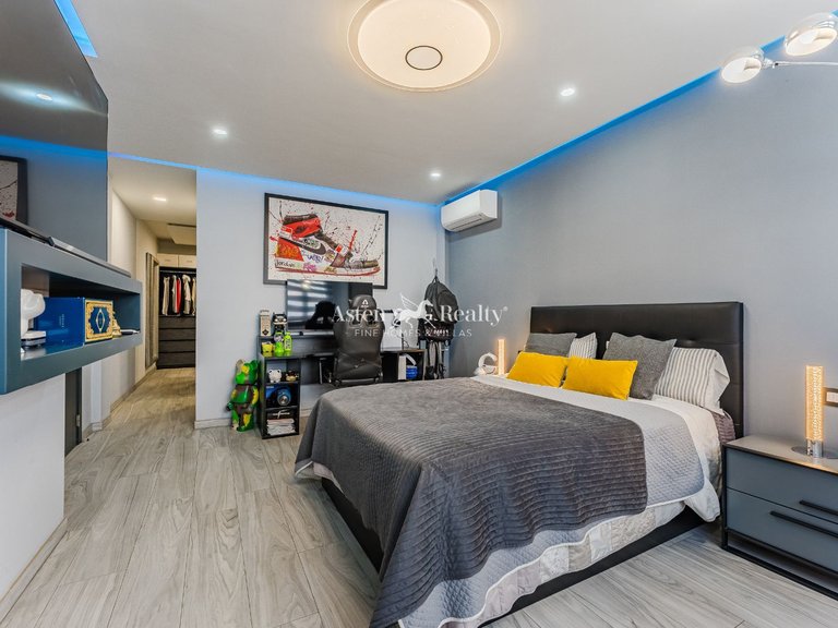 Villa for Sale in San Miguel, Tenerife 16