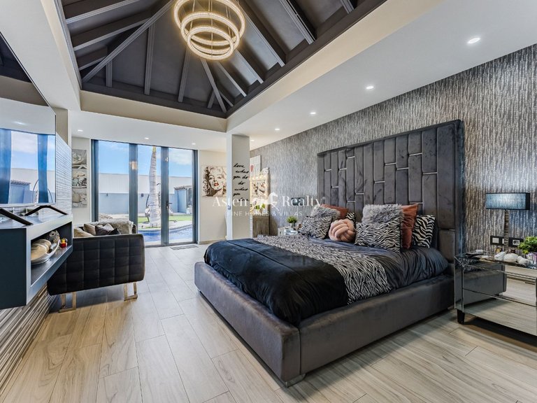 Villa for Sale in San Miguel, Tenerife 35