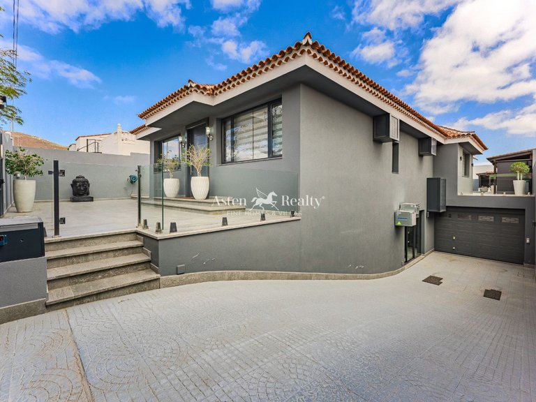 Villa for Sale in San Miguel, Tenerife 40