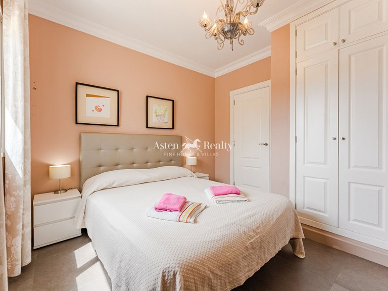 Villa for Sale in Playa De Las Américas, Tenerife 14