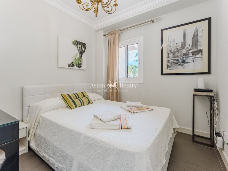 Villa for Sale in Playa De Las Américas, Tenerife 18
