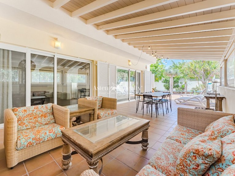 Villa for Sale in Playa De Las Américas, Tenerife 32