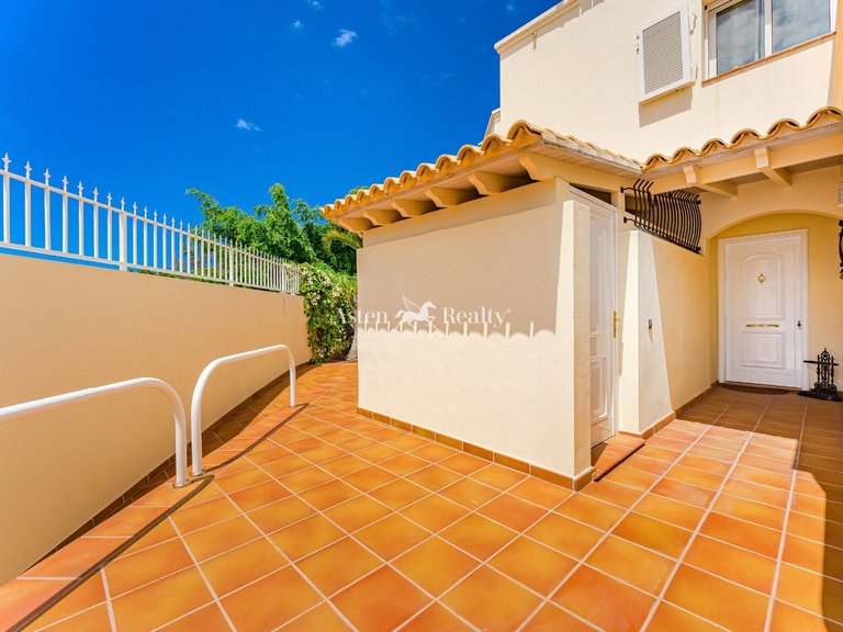 Villa for Sale in Playa De Las Américas, Tenerife 39