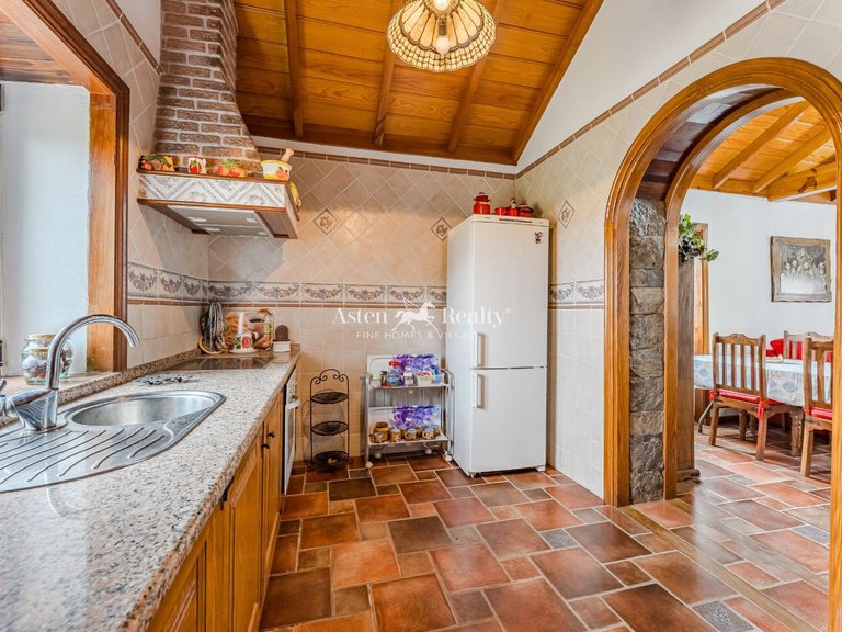 Villa for Sale in Tijoco Alto, Tenerife 9