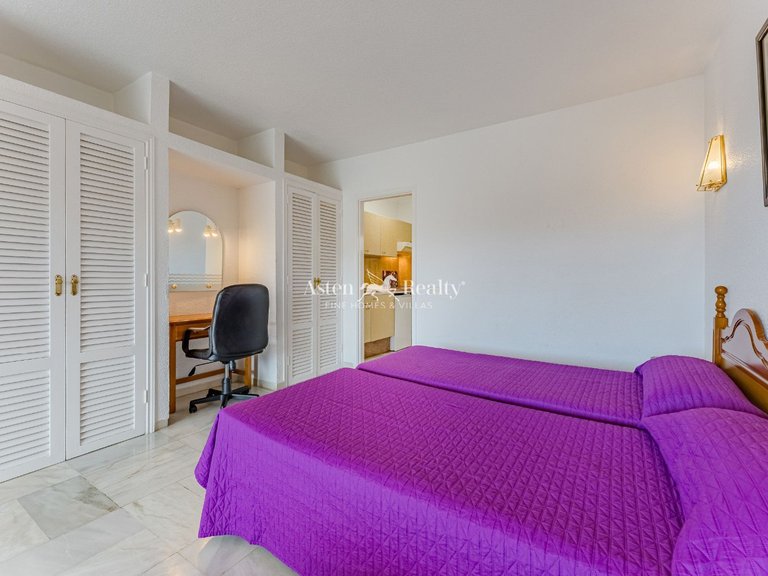 Apartment for Sale in San Eugenio Alto, Tenerife 9