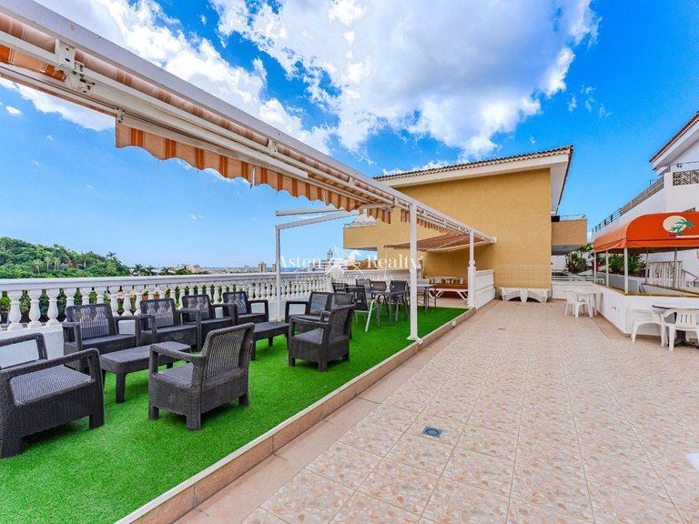 Apartment for Sale in San Eugenio Alto, Tenerife 14