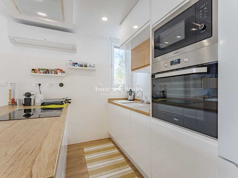 Penthouse for Sale in Playa De Las Américas, Tenerife 6
