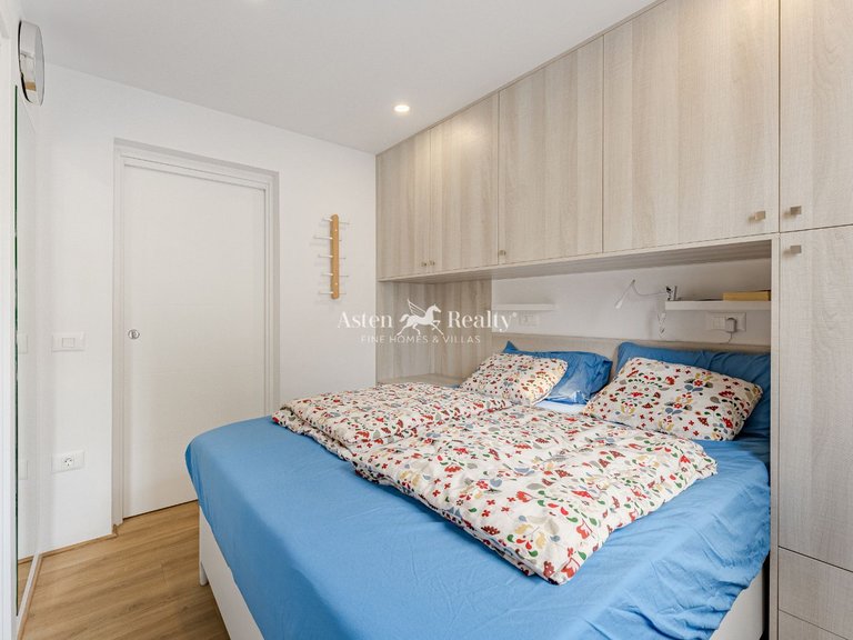 Penthouse for Sale in Playa De Las Américas, Tenerife 8