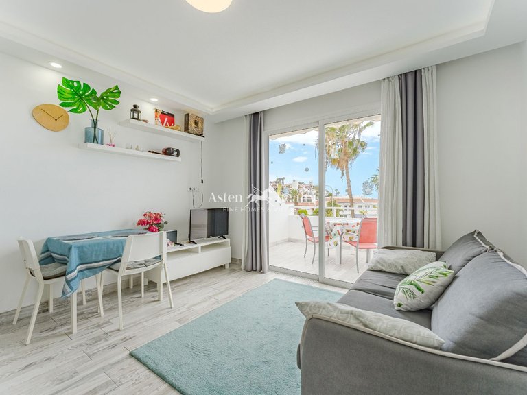 Apartment for Sale in San Eugenio Alto, Tenerife 5