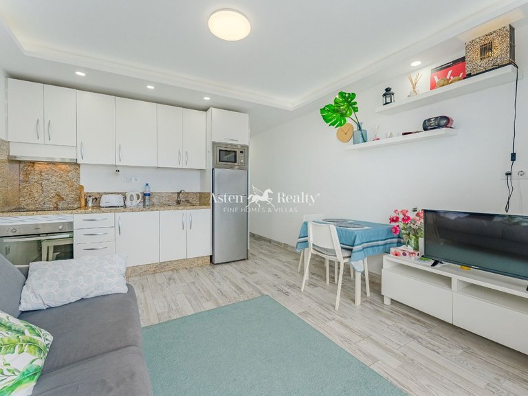 Apartment for Sale in San Eugenio Alto, Tenerife 7