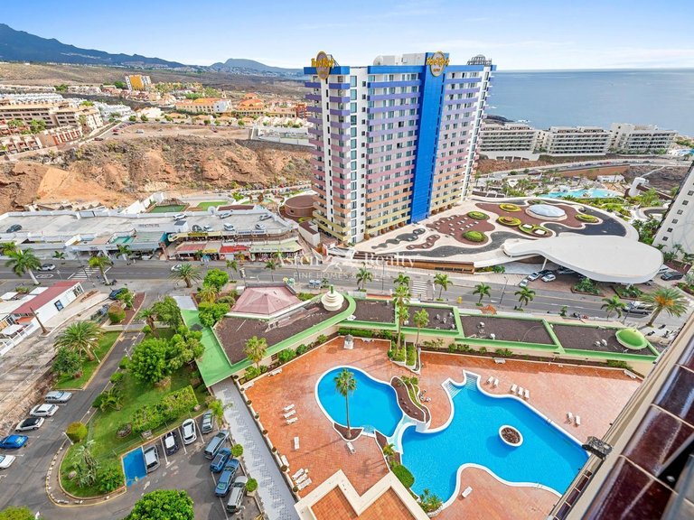 Apartment for Sale in Playa Paraíso, Tenerife 23