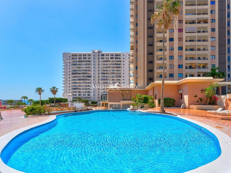 Apartment for Sale in Playa Paraíso, Tenerife 4
