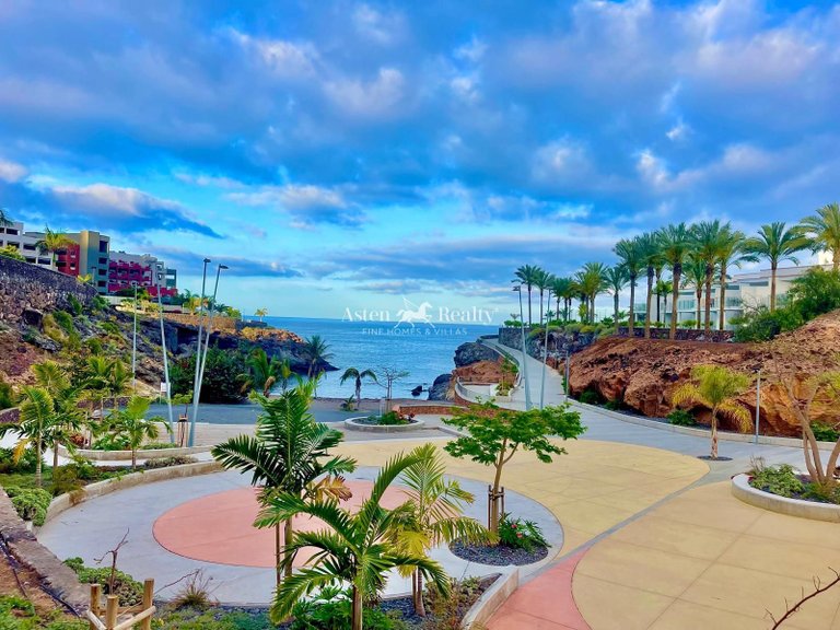 Apartment for Sale in Playa Paraíso, Tenerife 24