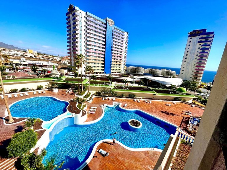 Apartment for Sale in Playa Paraíso, Tenerife 21